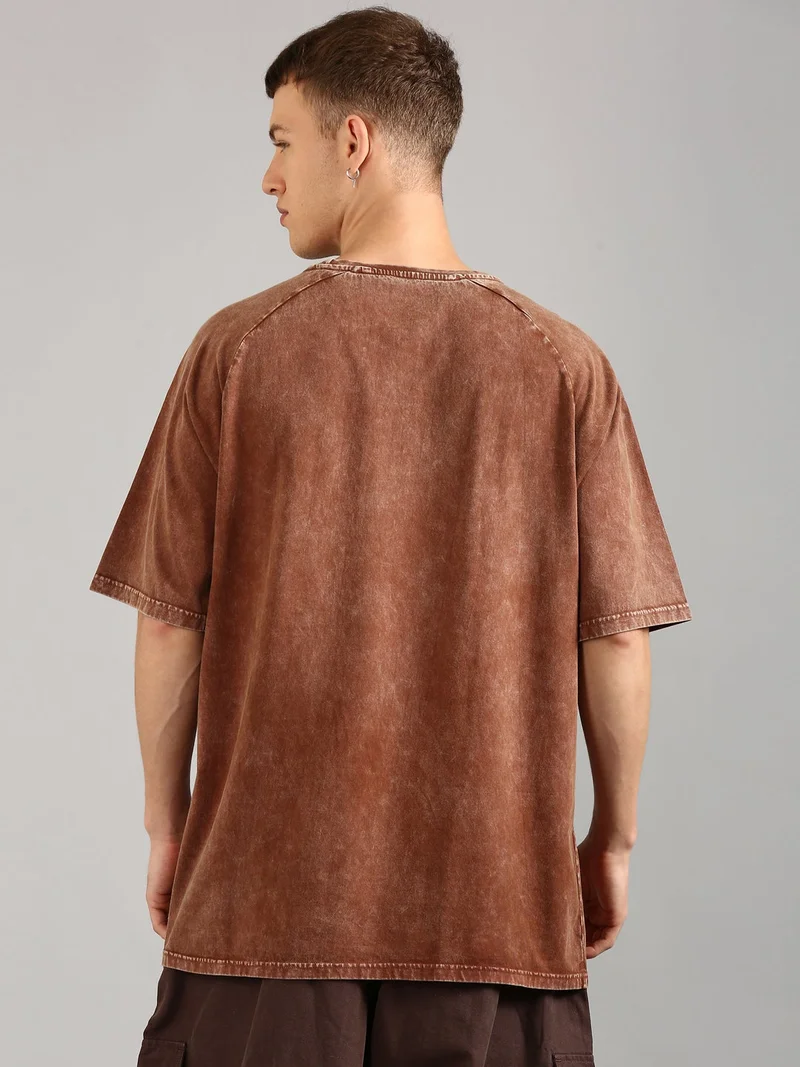 Joven Men Brown Printed Pure Cotton Oversized Raglan Distressed T-Shirt